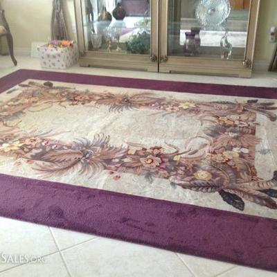 Area rug approx 6x9