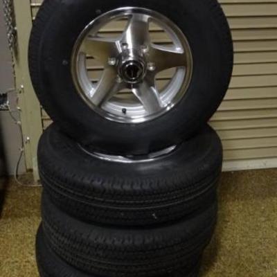 Set of 4 Star rims and tires