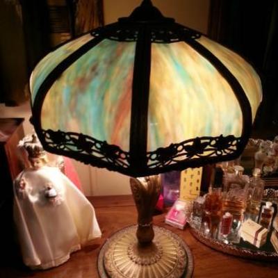 Gorgeous vintage stained glass lamp!