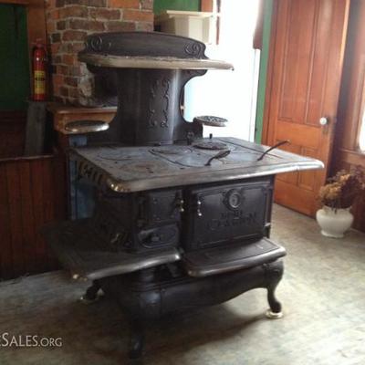 Clarion Cookstove from Bangor Maine