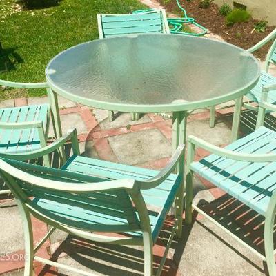 Mid-century patio set with five chairs 