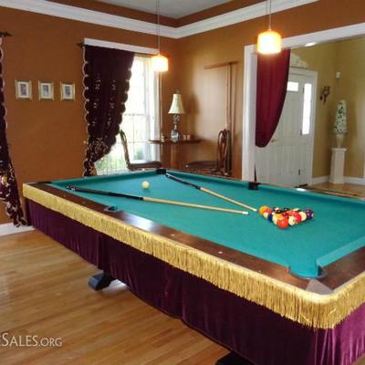 Slate pool table