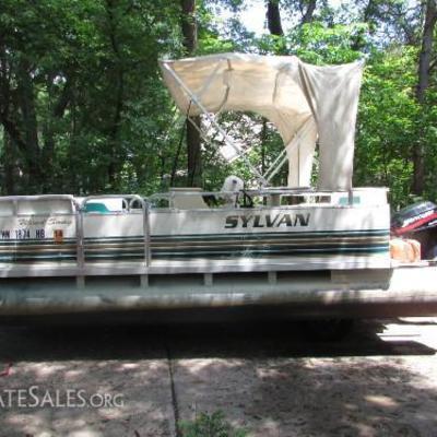 18 ft pontoon with trailer 