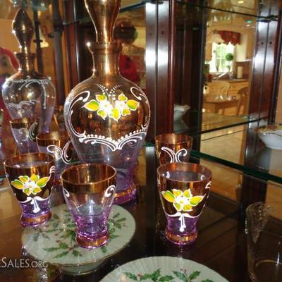 Murano decanter with 6 shot glasses