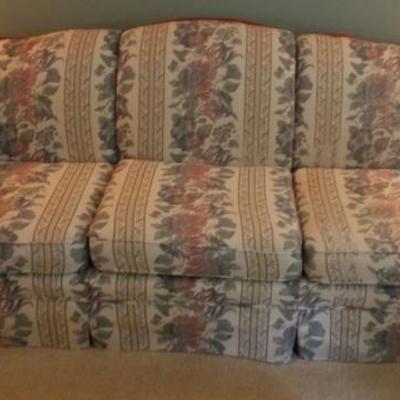 Kroehler sofa $320