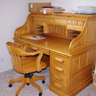 Oak roll-top desk