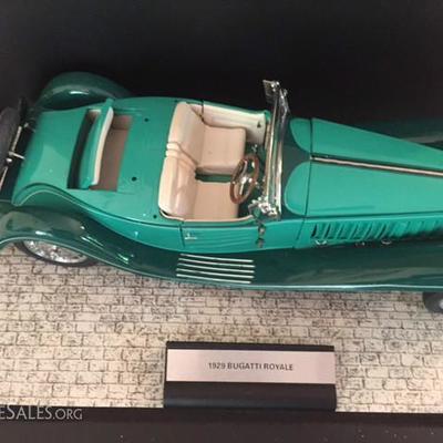 Die Cast Car Model
Bugatti Royale