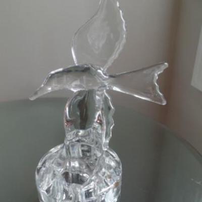 Glass Flower Sculpture     www.CTOnlineAuctions.com/SandhillsNC