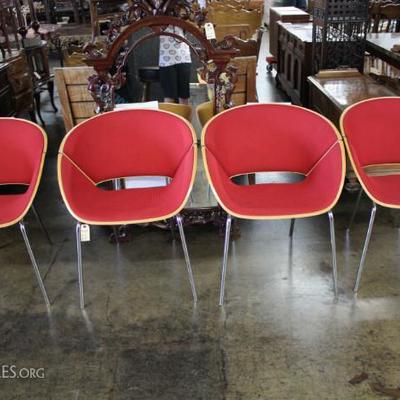 Davis Lipse Chairs