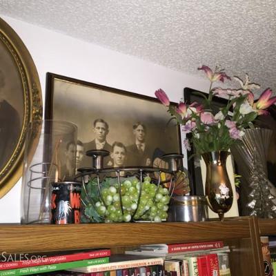 antique pictures and frames