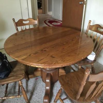 Oak Table and 6 chairs