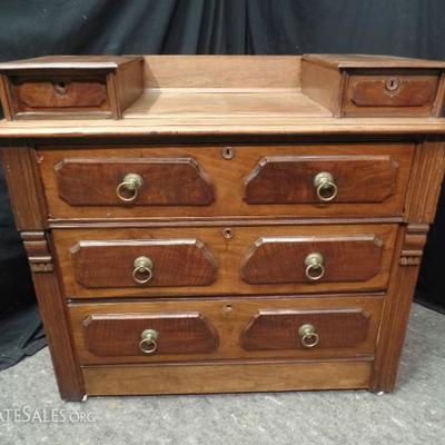 Antique Vanity Dresser   www.CTOnlineAuctions.com/SandhillsNC