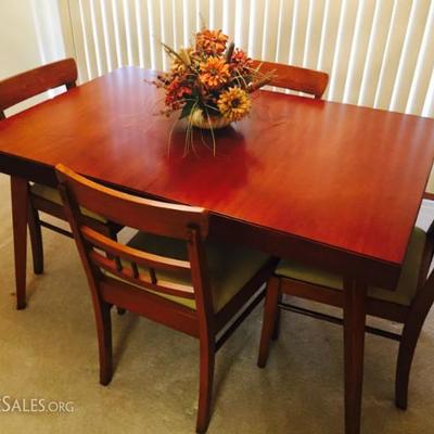 VINTAGE TEAK TABLE AND 6 CHAIRS