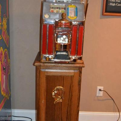 Sun Chief Slot Machine, 1940's 25 Cent