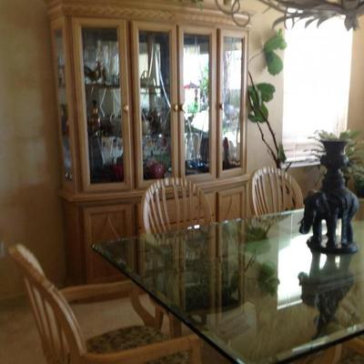 Dining table, 6 chairs, china cabinet, full cabinet