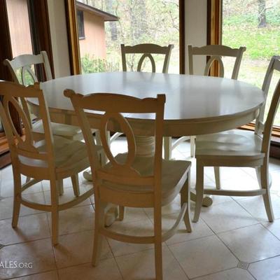 White Pottery Barn table and 6 chairs