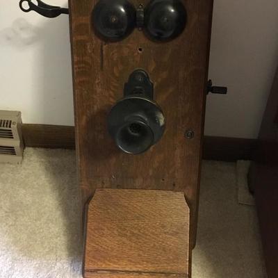 Early 1900's crank telephone