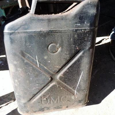 QMC US Marine gas tank